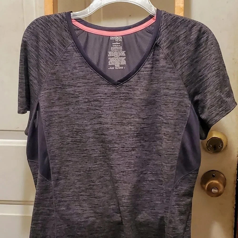Danskin gray v neck athletic top - Picture 1 of 6